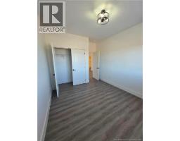 204 Bellevue Heights ..., photo 18