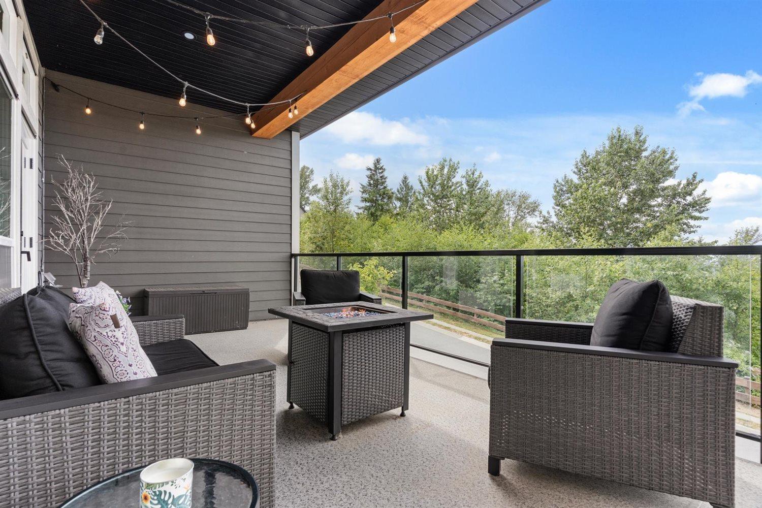 Photo of 4 6262 REXFORD DRIVE, Promontory 10