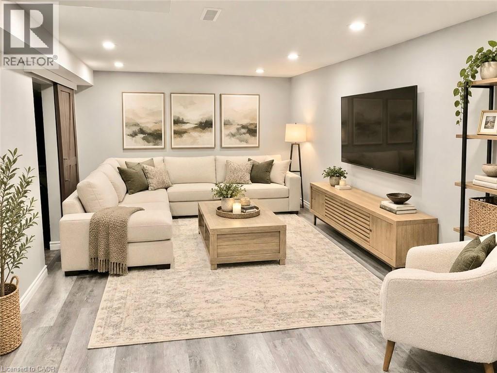 #20 46 CEDARWOODS Crescent - 25