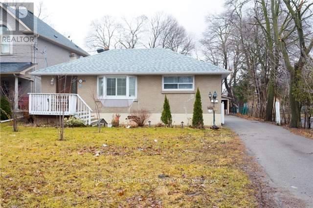 BSMT - 265 ELGIN MILLS WEST ROAD, Richmond Hill (Mill Pond) — photo 9