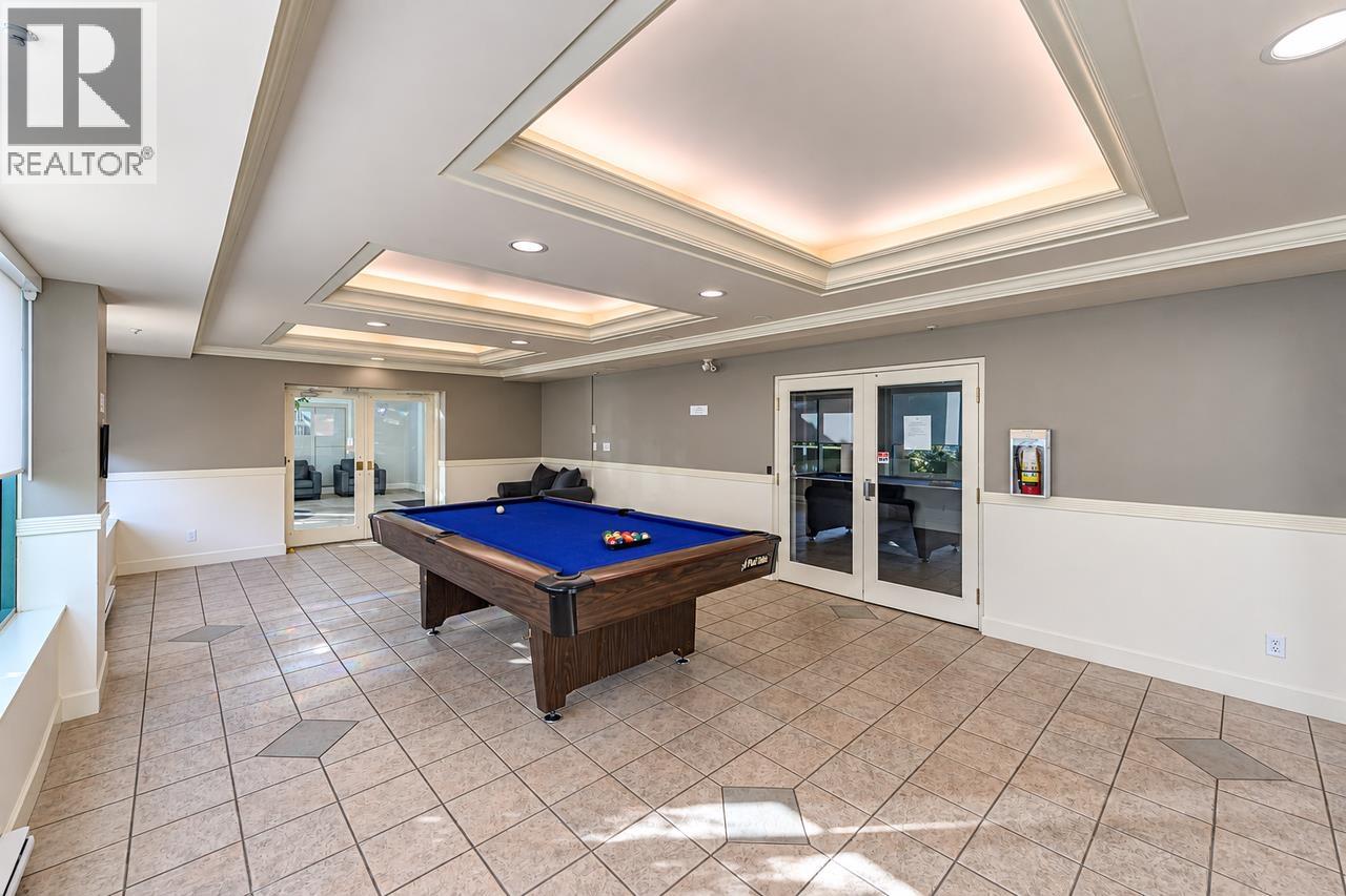 Photo of 2102 3071 GLEN DRIVE 18