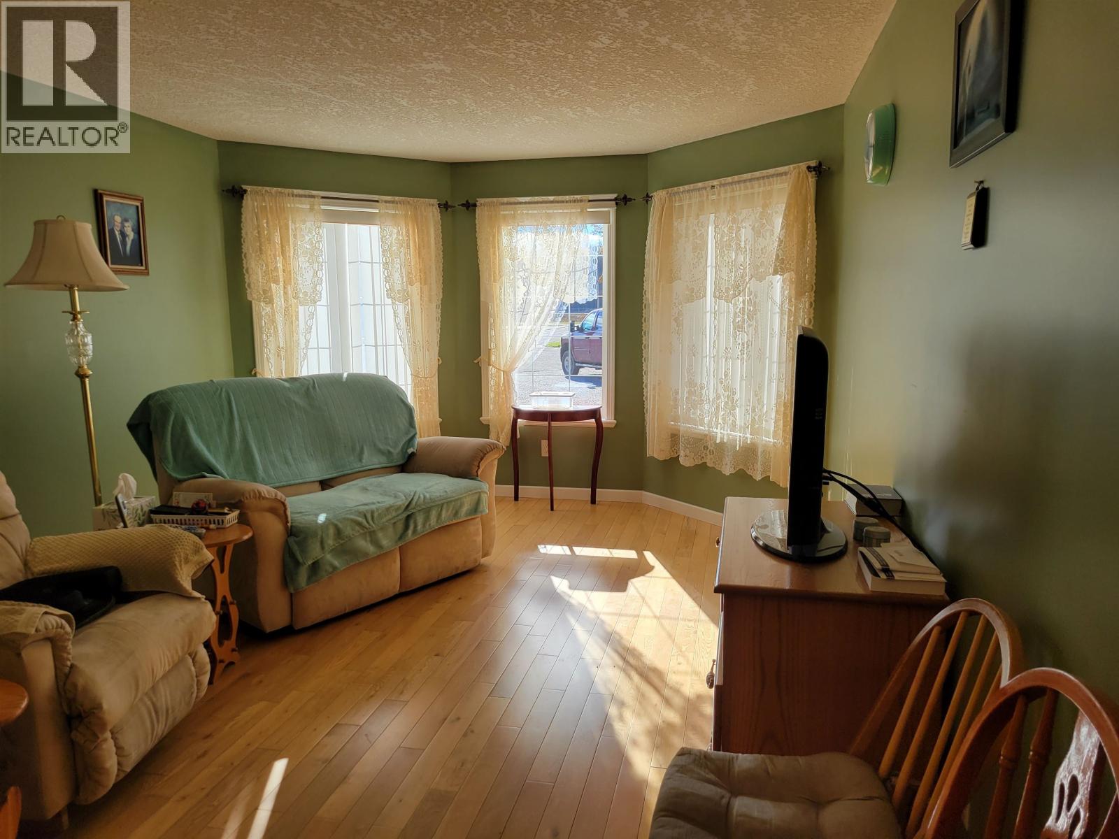 2581 OSPREY DRIVE - 19