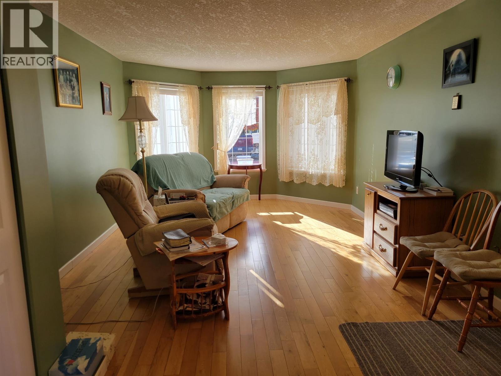 2581 OSPREY DRIVE - 18
