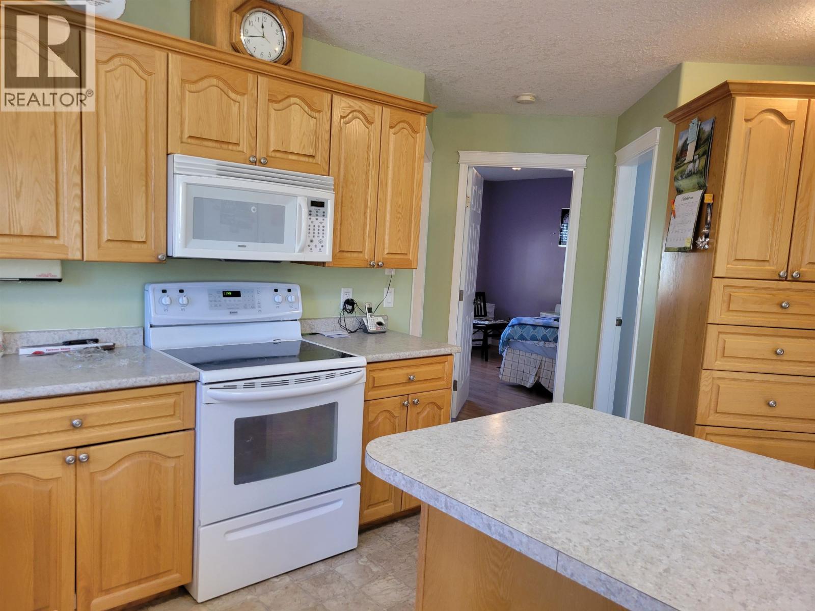 2581 OSPREY DRIVE - 9