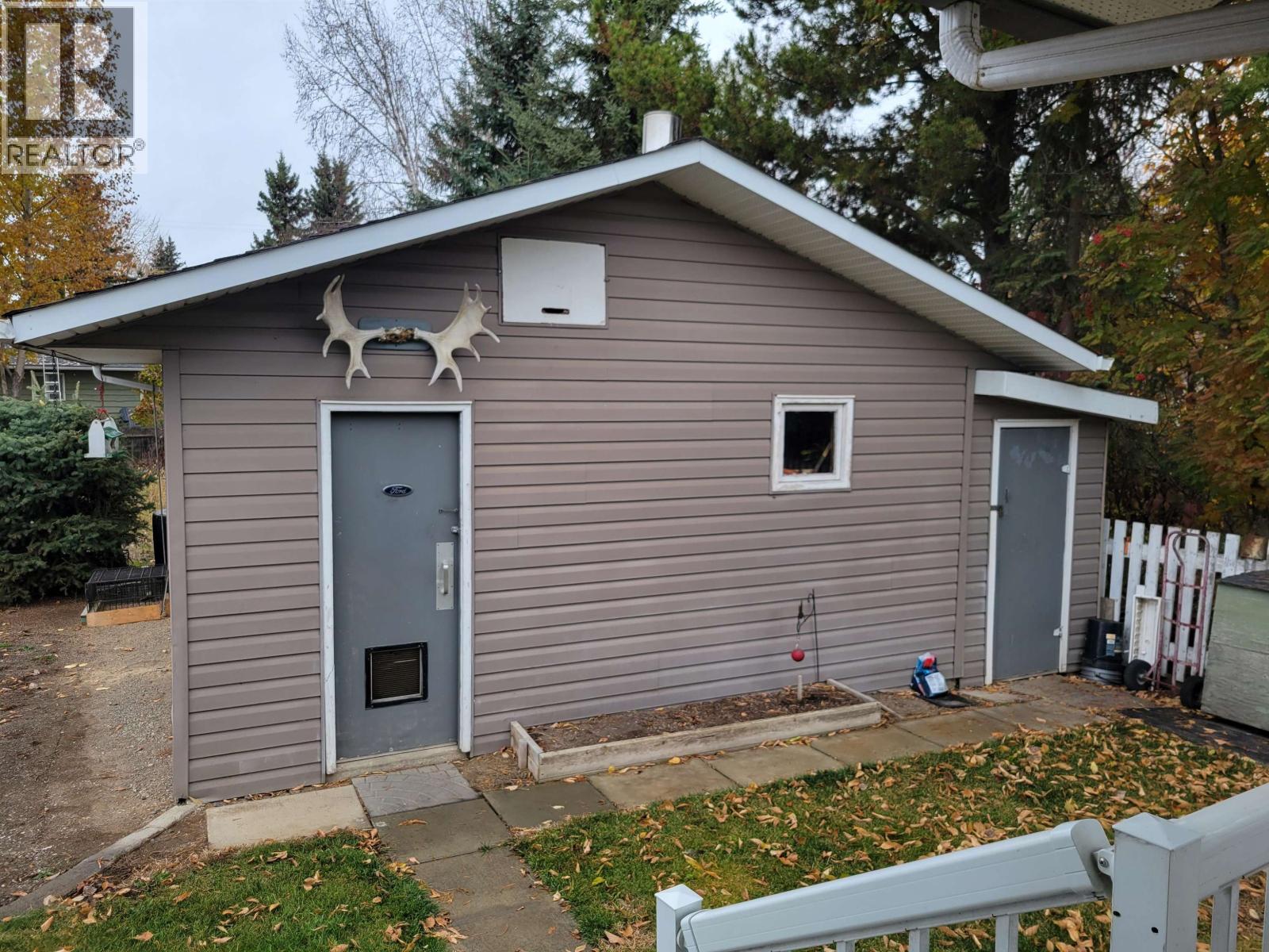 2581 OSPREY DRIVE - 27