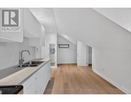 4 - 21 West Avenue S, Hamilton, ON L8N2S2 Photo 8