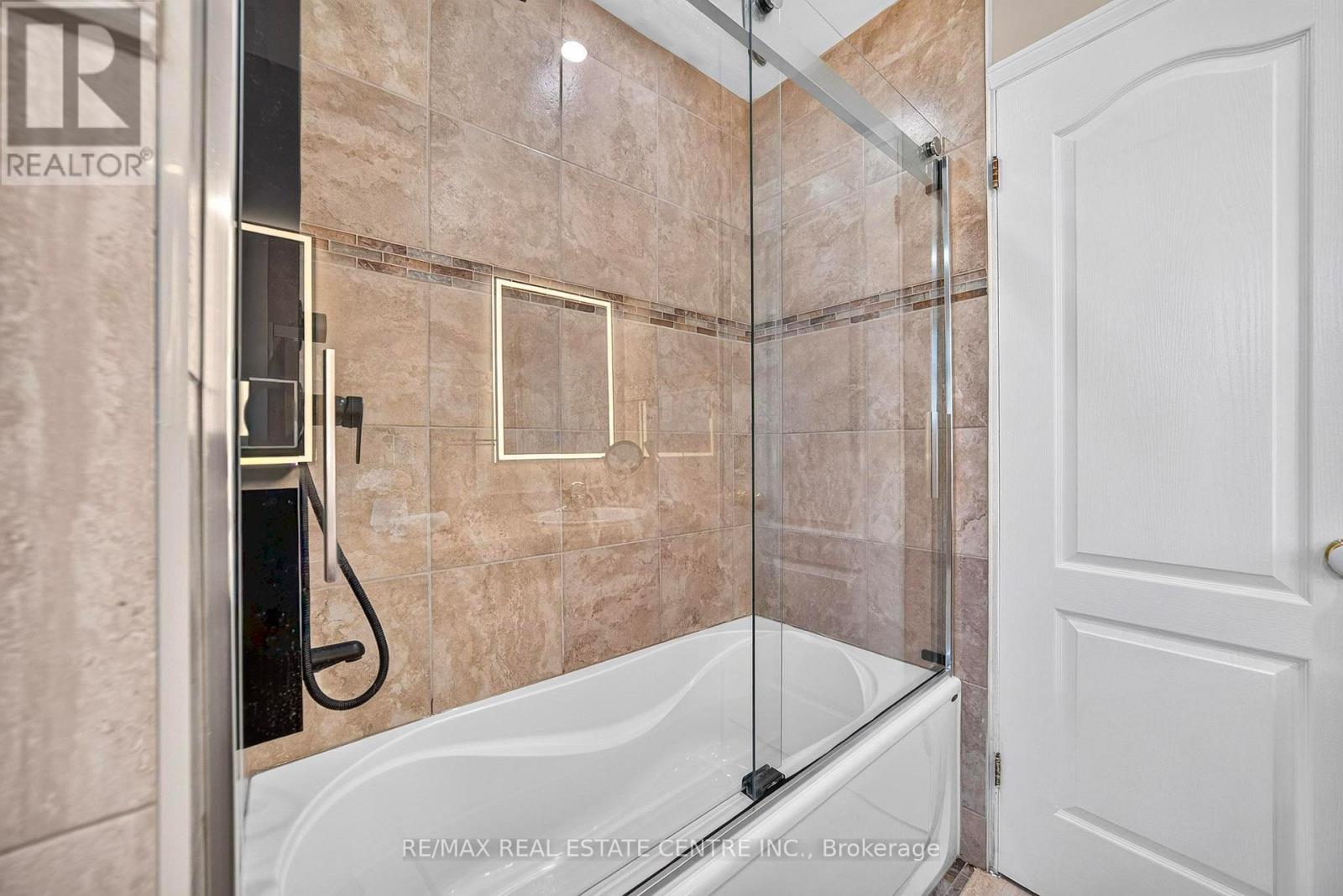 3068 FRANZE DRIVE - 18