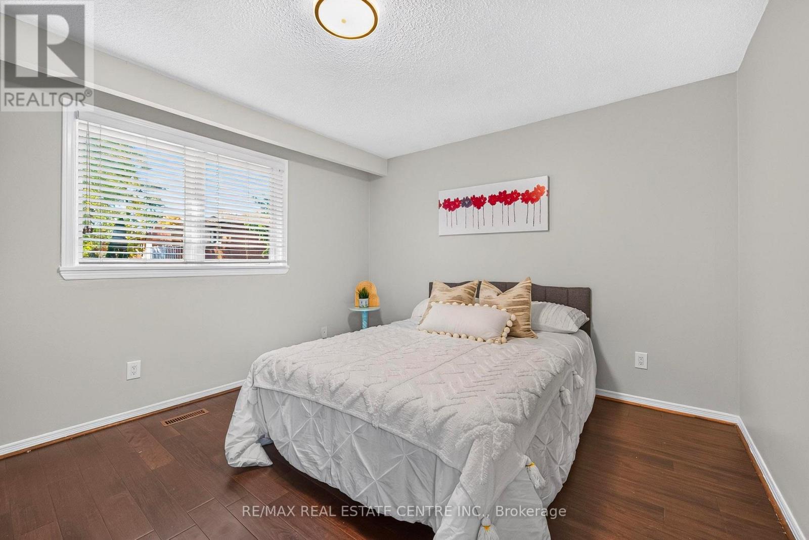3068 FRANZE DRIVE - 21