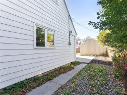 1034 Boyd Avenue, Winnipeg, MB R2X1A1 Photo 29