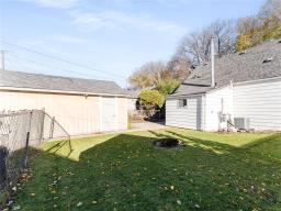 1034 Boyd Avenue, Winnipeg, MB R2X1A1 Photo 37