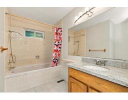1855 134 Street, Surrey, BC V4A7W7 Photo 23