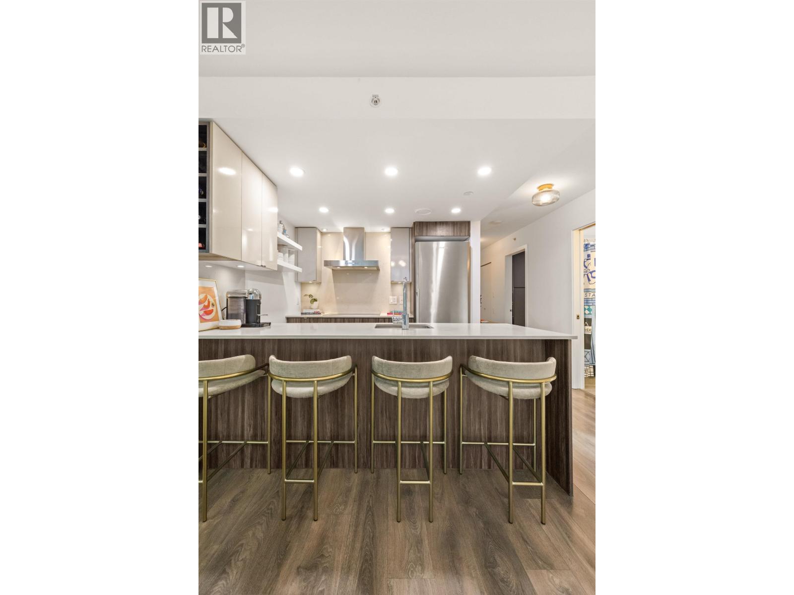 Photo of 203 1788 COLUMBIA STREET 14