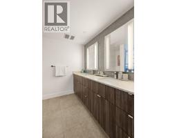 203 1788 Columbia Street, Vancouver, BC V5Y0L7 Photo 29