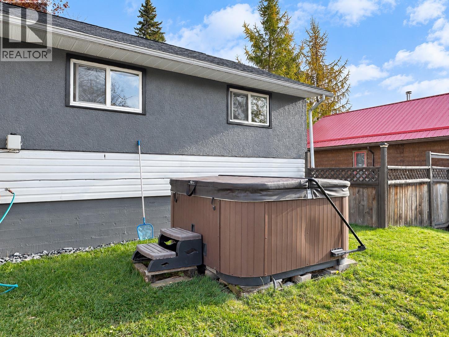4075 FOURTH Avenue, Smithers