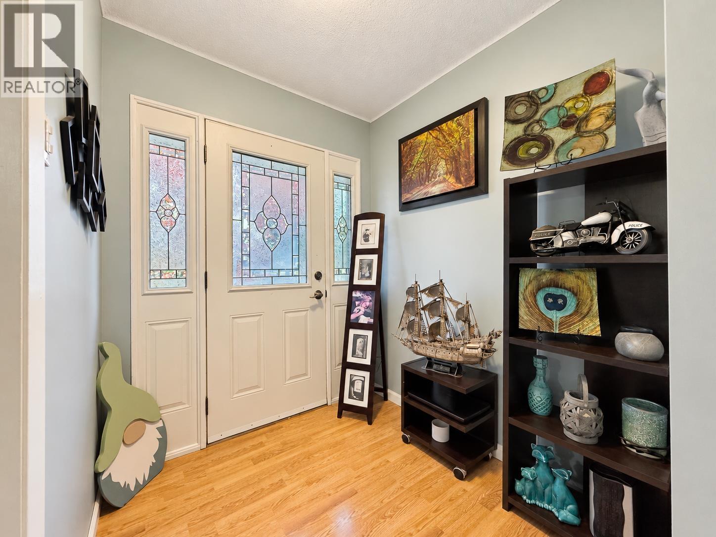 4075 FOURTH AVENUE - 9