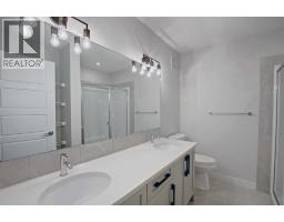 12 Topaz Place, Cochrane, AB T4C3K2 Photo 27