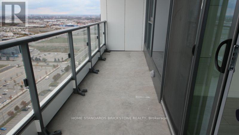 3303 - 5 BUTTERMILL AVENUE, Vaughan (Vaughan Corporate Centre) — photo 11