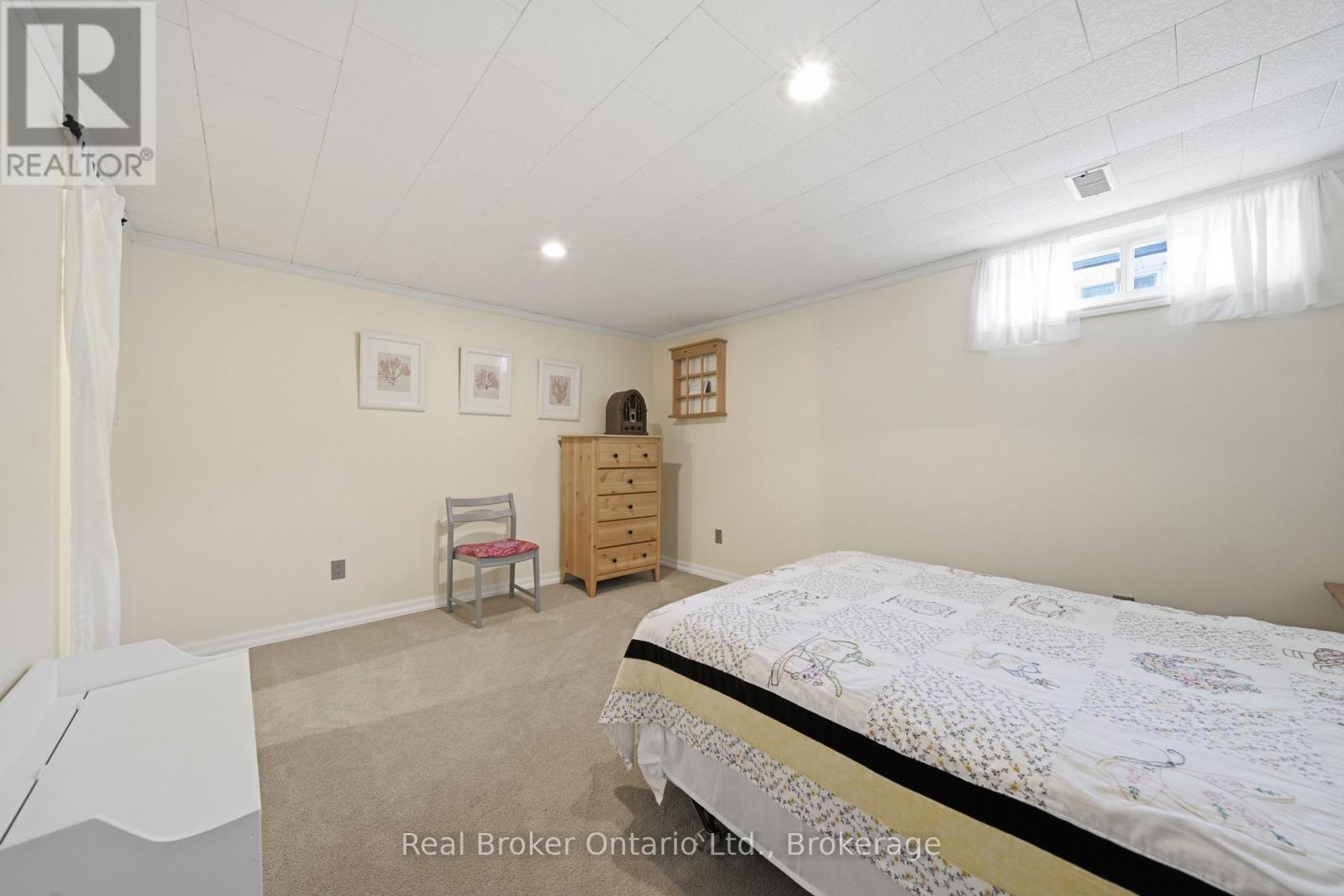 22 MOUNTFORD DRIVE - 29