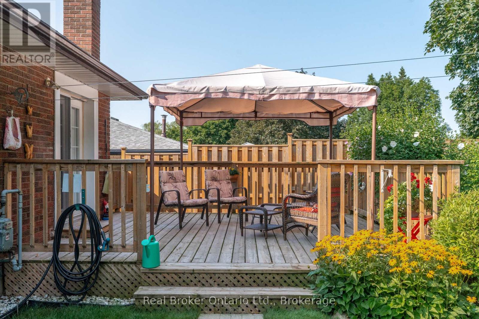 22 MOUNTFORD DRIVE - 37