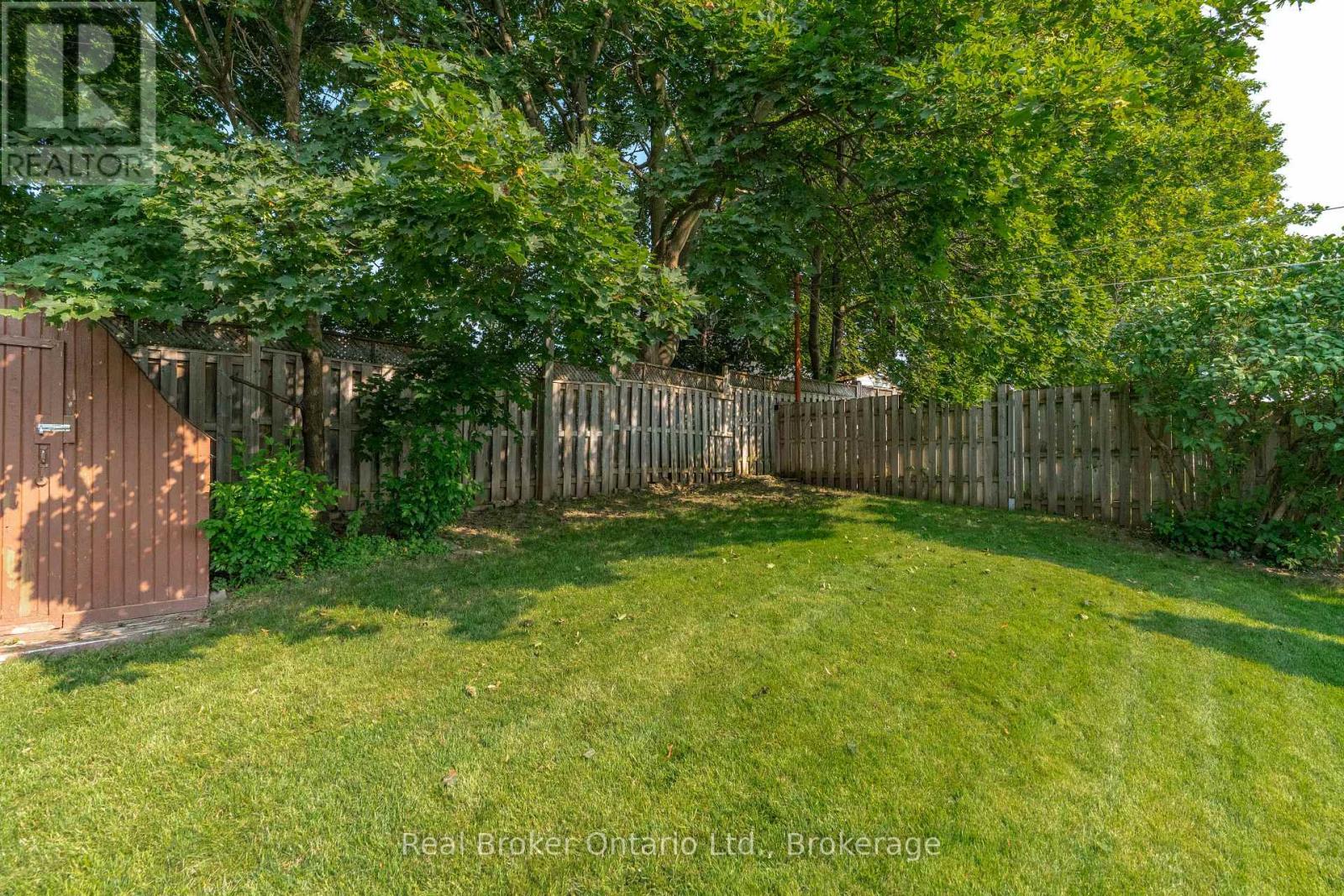 22 MOUNTFORD DRIVE - 43