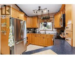 3pc Bathroom - 25 Valley Crescent, Lacombe, AB T4S1L1 Photo 8