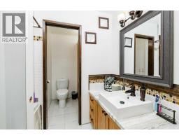 25 Valley Crescent, Lacombe, AB T4S1L1 Photo 18