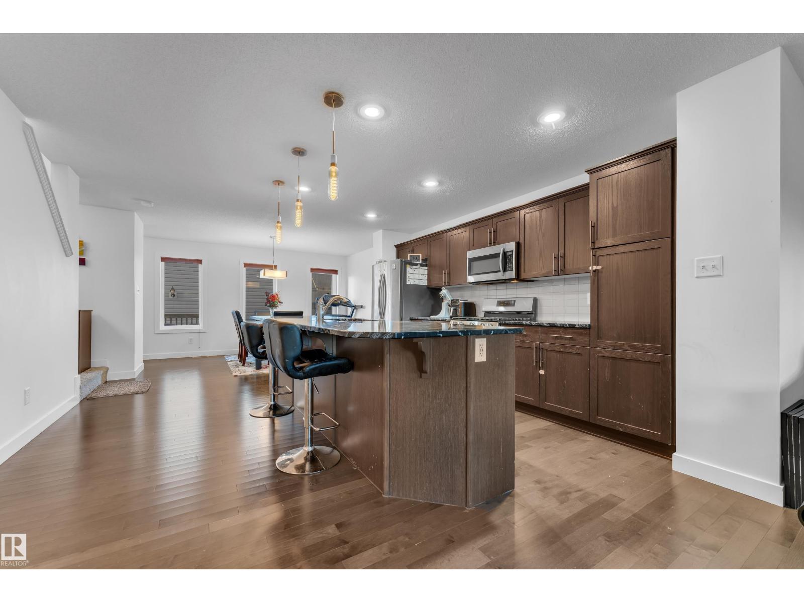16052 11 AV SW SW, Edmonton — photo 6