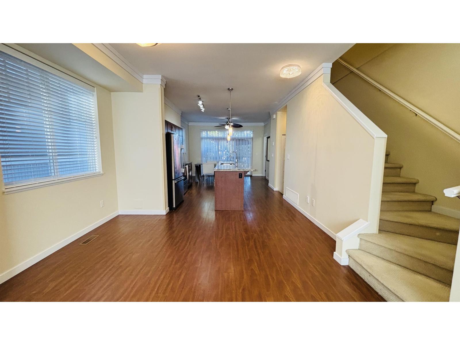 Photo of 24 14356 63A AVENUE 20