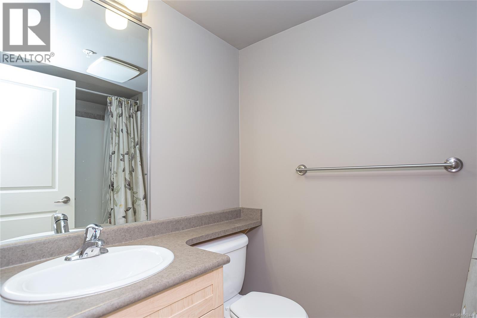 #102 650 Dobson Rd - 21