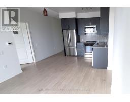 Bathroom - 1020 - 8 Nahani Way, Mississauga, ON L4Z0C6 Photo 6