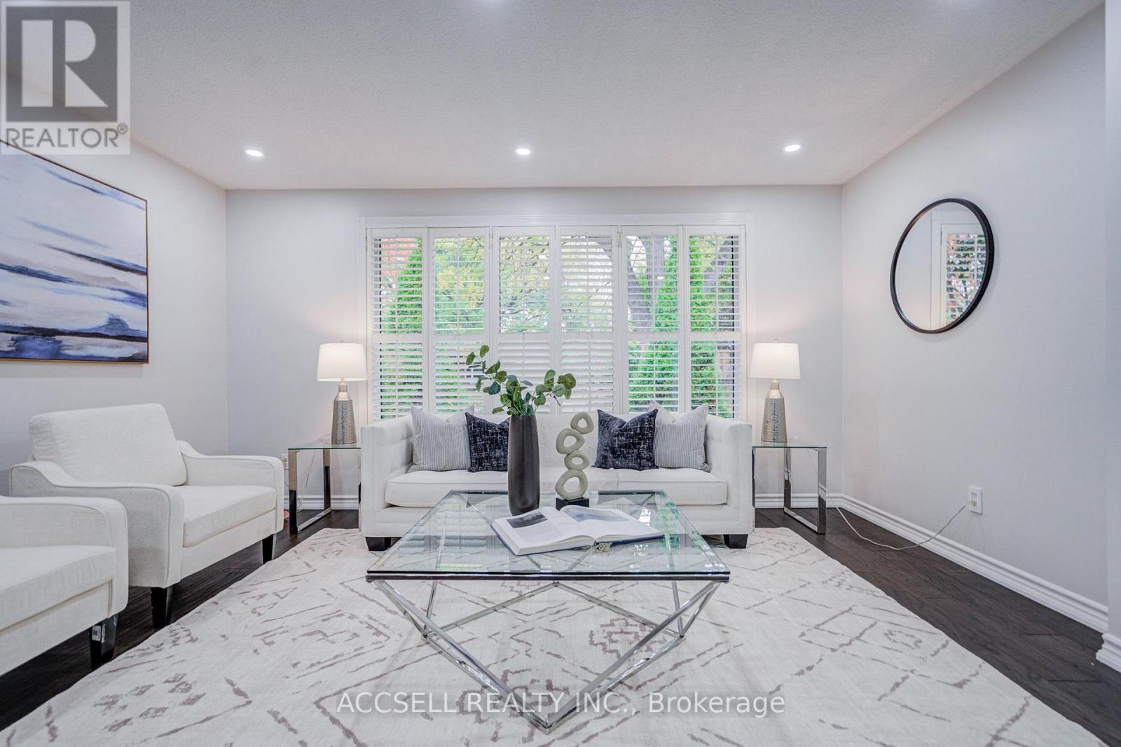 440 Sunset Drive, Oakville, ON photo 5