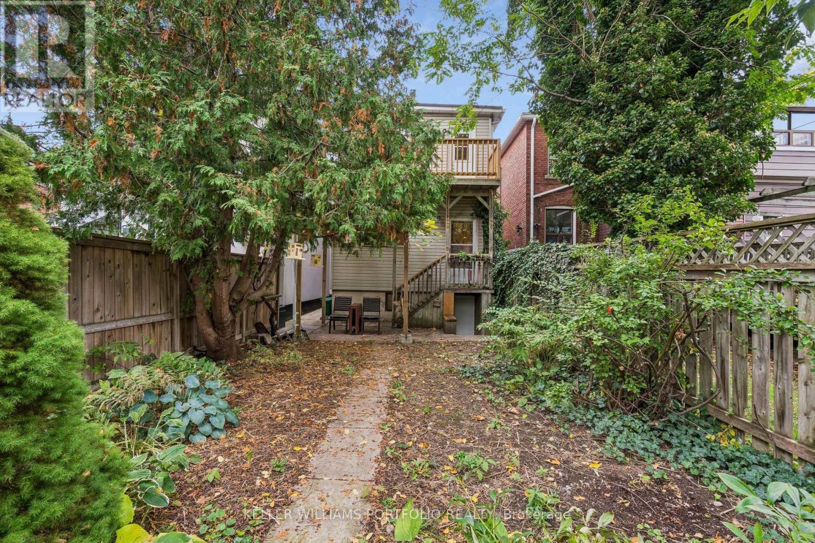 197 Yarmouth Road, Toronto, ON photo 37