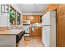 Dining room - 197 Yarmouth Road, Toronto, ON M6G1X5 Photo 13