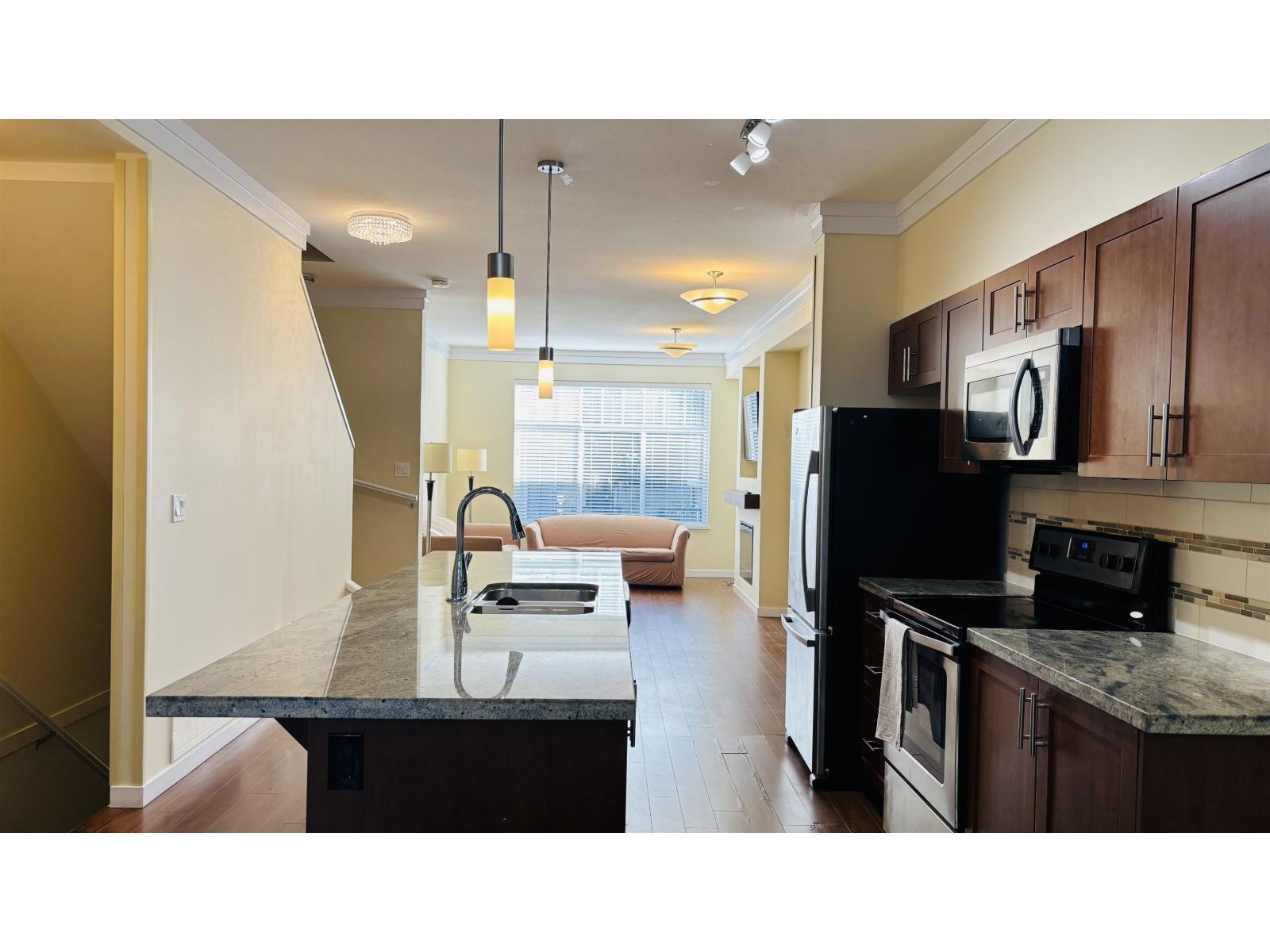 Photo of 24 14356 63A AVENUE 12