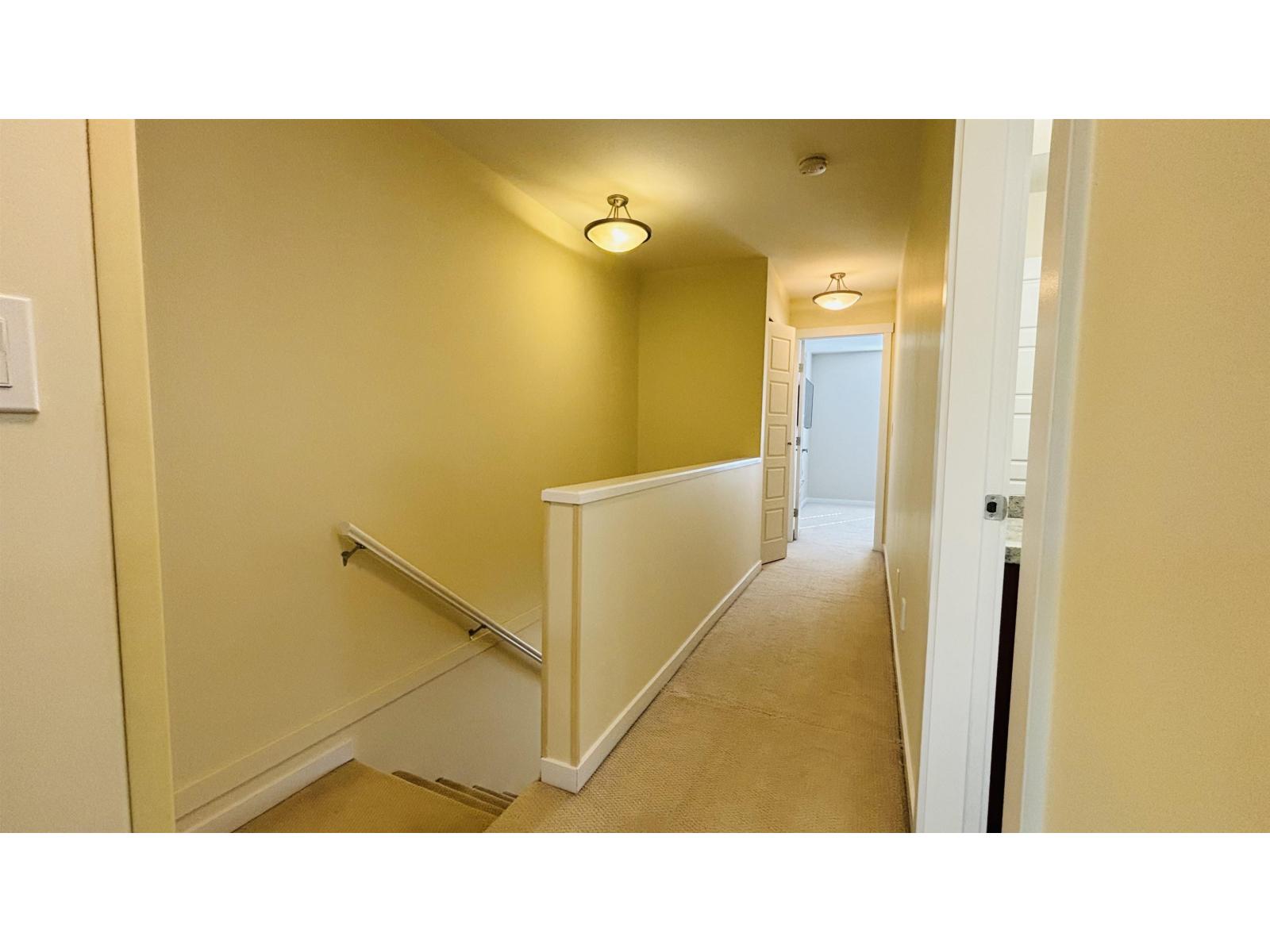 Photo of 24 14356 63A AVENUE 21