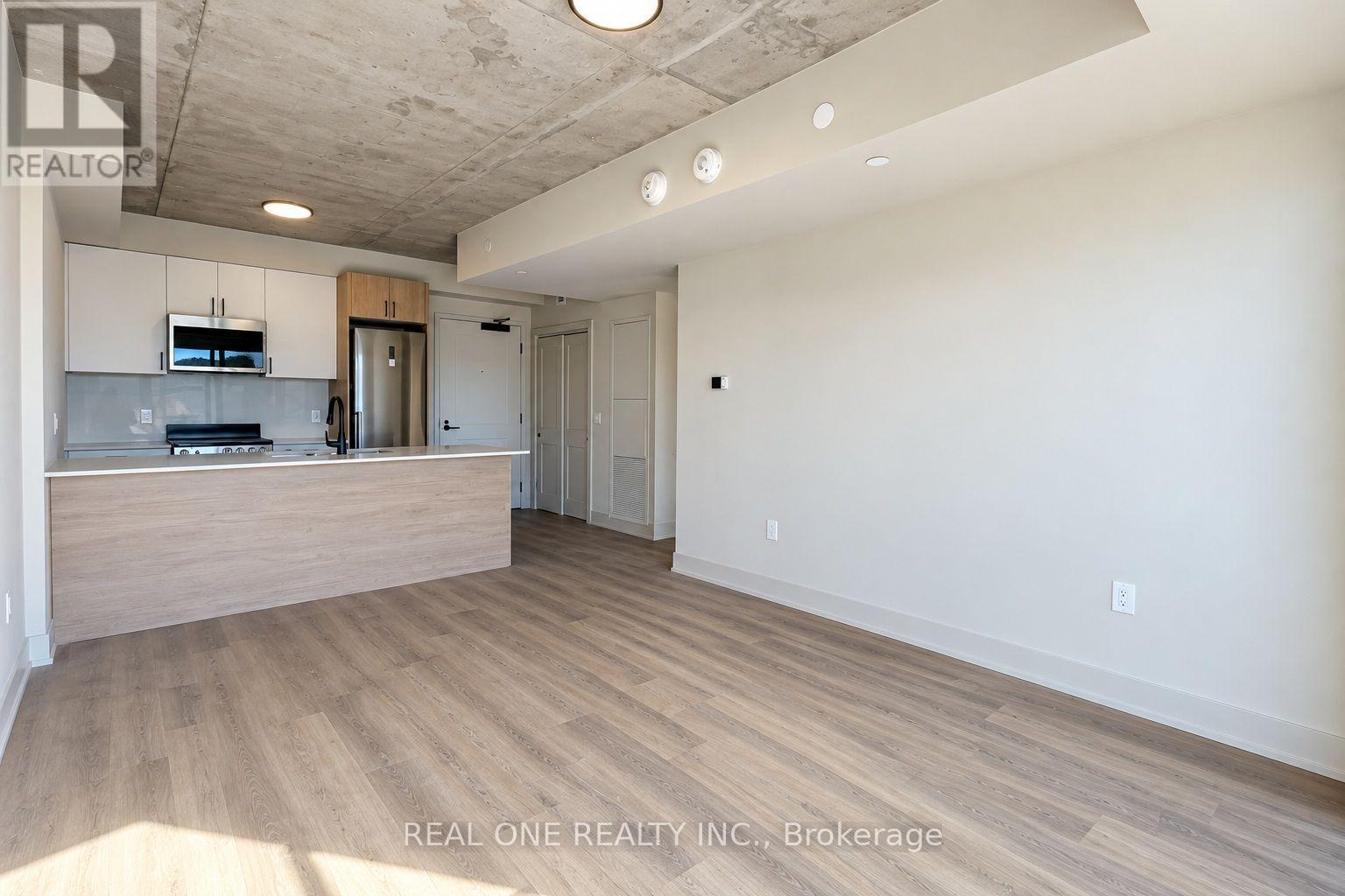 513 - 810 KING STREET W, Hamilton (Westdale) — photo 11
