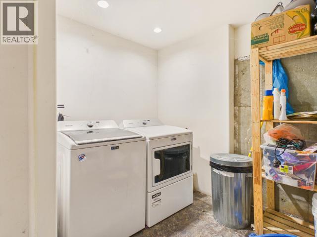 7160 CRANBERRY STREET - 36