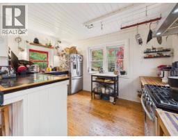 7160 Cranberry Street, Powell River, BC V8A3Z8 Photo 9