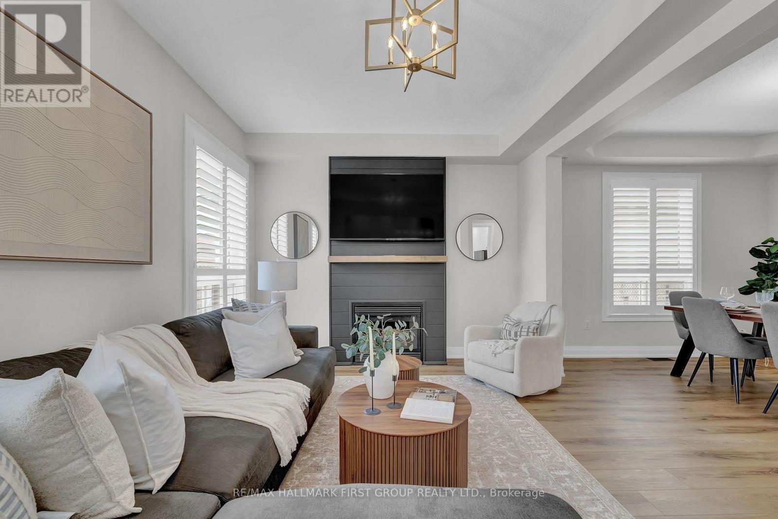 92 SHERRINGTON DRIVE - 8