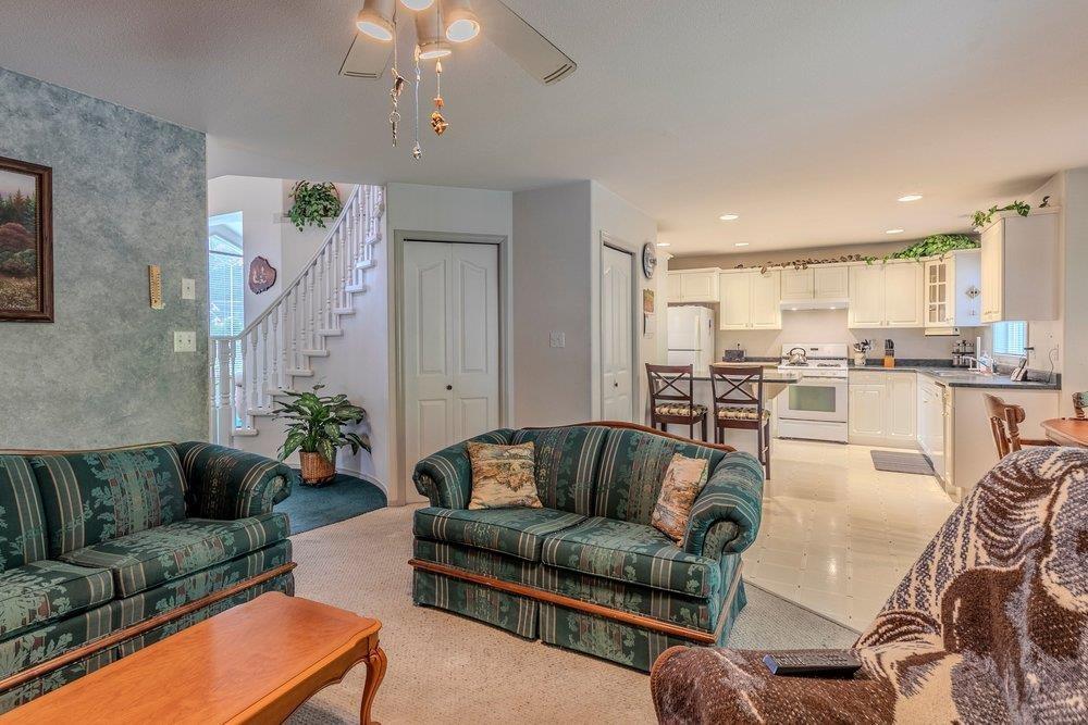 Photo of 223 BALSAM AVENUE, Harrison Hot Springs 19