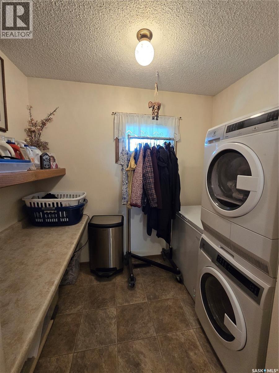 292 7th AVENUE, Broadview — photo 14
