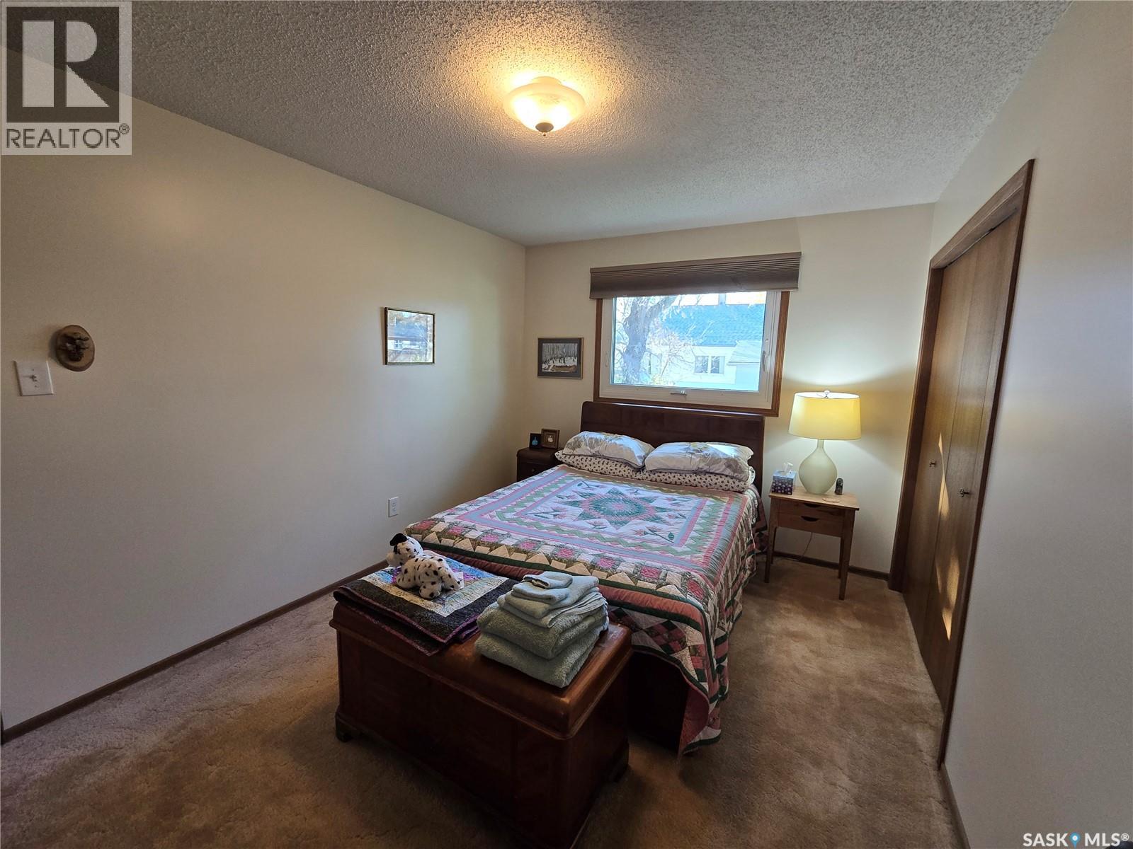 292 7th AVENUE, Broadview — photo 33