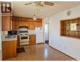 Family room - 182 Scotia Street, Melville, SK S0A2P0 Photo 11