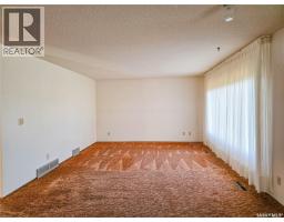 182 Scotia Street, Melville, SK S0A2P0 Photo 16