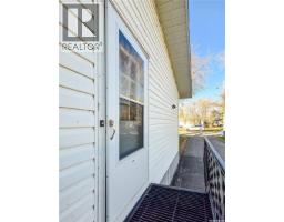 3pc Bathroom - 182 Scotia Street, Melville, SK S0A2P0 Photo 6