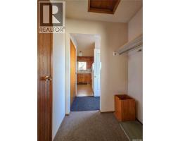 Laundry room - 182 Scotia Street, Melville, SK S0A2P0 Photo 8