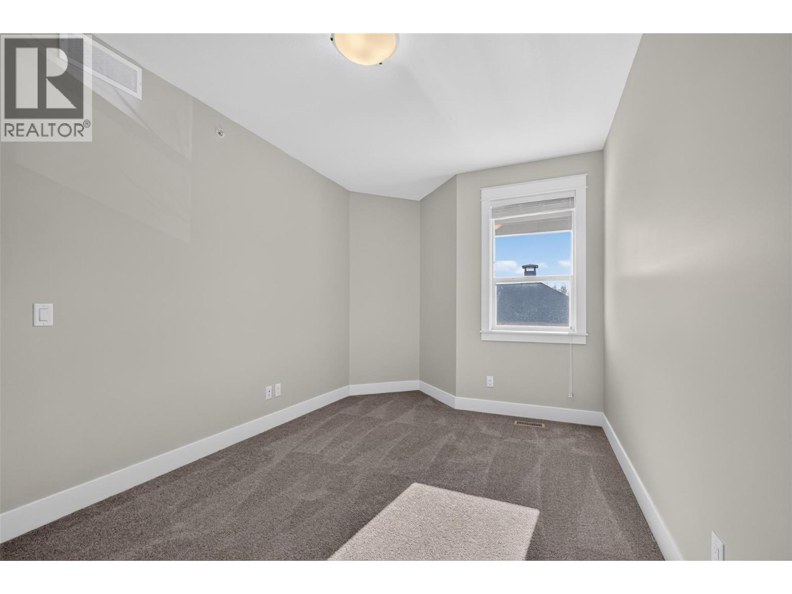 11 12840 Stillwater Court, Lake Country
