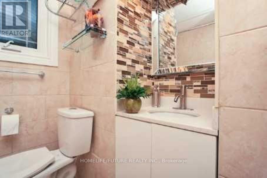 MAIN - 916 DANFORTH ROAD, Toronto (Kennedy Park) — photo 3