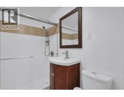 1 1420 Chesterfield Avenue, North Vancouver, BC V7M2N4 Photo 12
