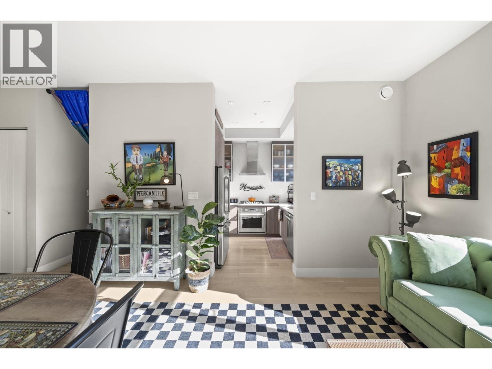 Photo of 206 262 SALTER STREET 10